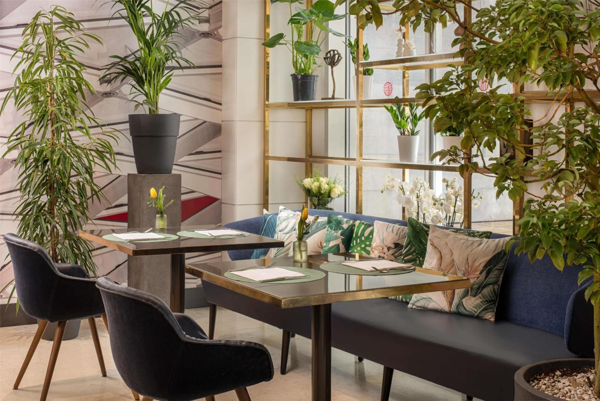 Hotel Nh Collection Porta Nuova 4*